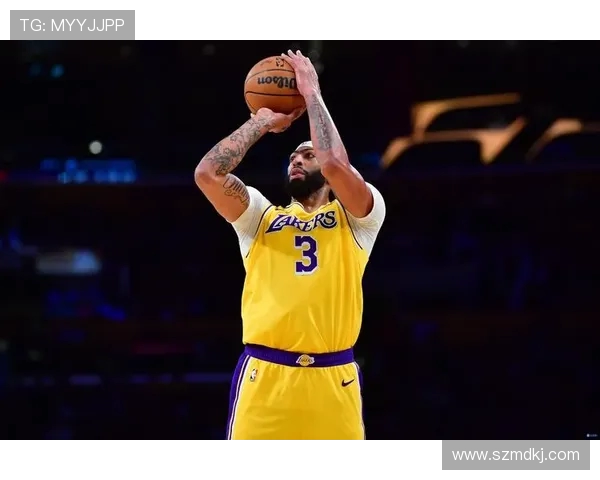 2012年NBA选秀安东尼戴维斯首轮第一顺位被鹈鹕选中